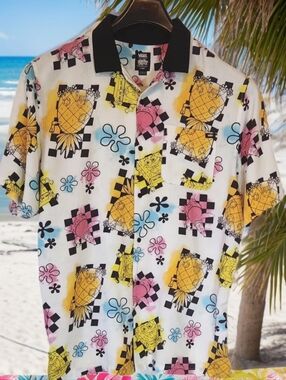 Vans X SpongeBob SquarePants Button Up Shirt W/Black Collar & All Over Print XL